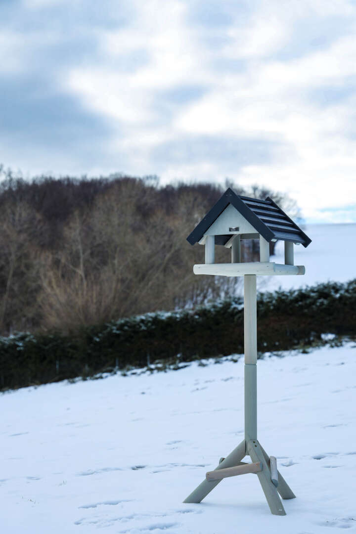 PATKAR Vogelhaus Giebeldach mit Ständer